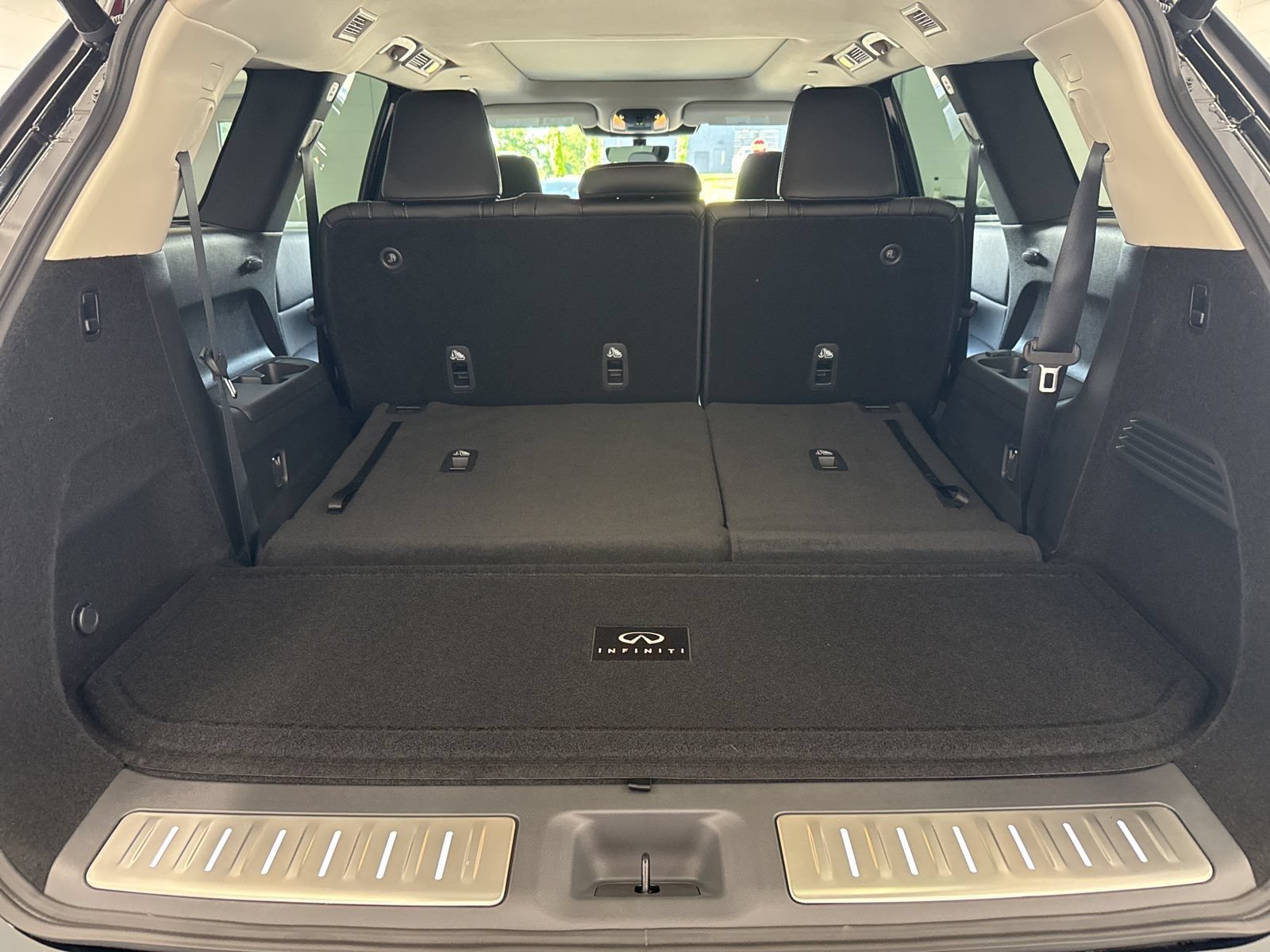 New 2027 INFINITI QX60 Luxe w/ Cargo Package AWD/4WD image 27