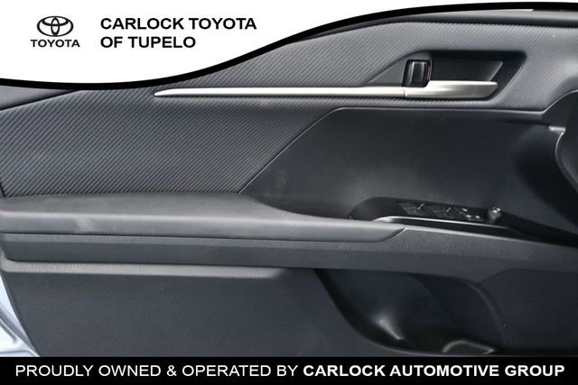 Used 2025 Toyota Camry SE FWD image 24