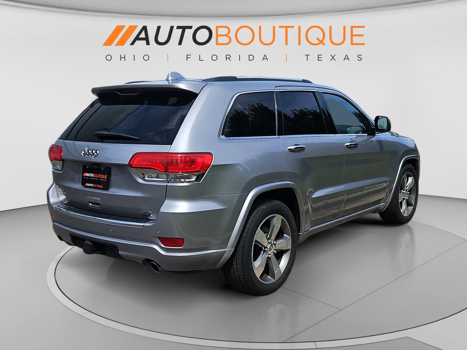 Used 2014 Jeep Grand Cherokee Overland AWD/4WD image 5