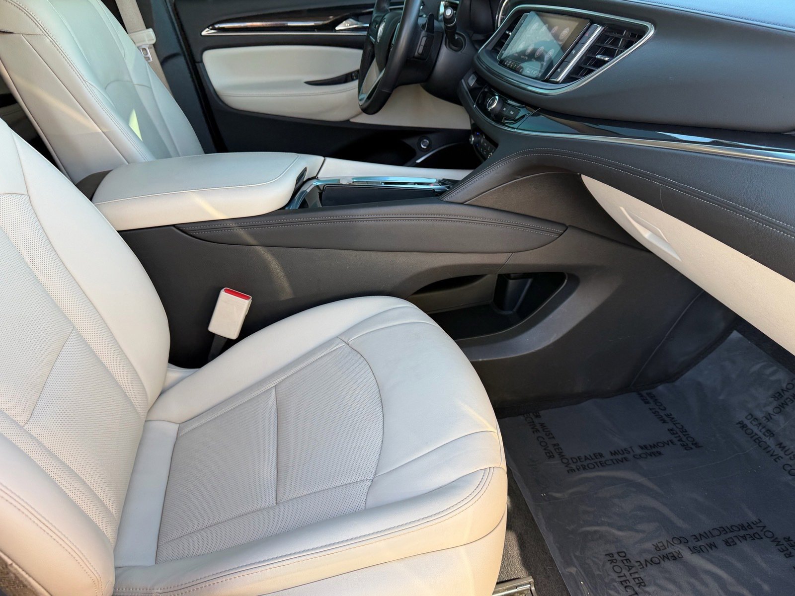 Used 2024 Buick Enclave Essence w/ Experience Buick Package image 12