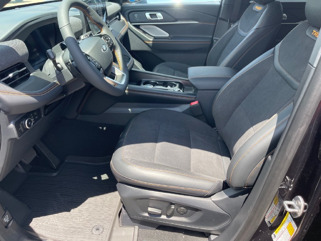 New 2026 Ford Explorer Tremor w/ Tremor Ultimate Package AWD/4WD image 7