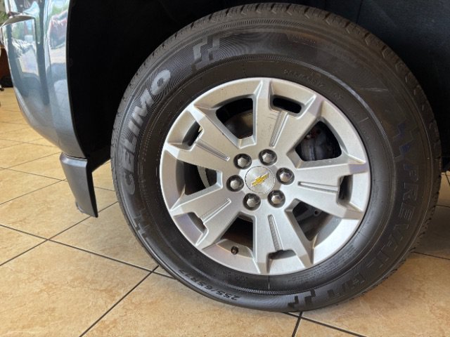Used 2019 Chevrolet Colorado LT w/ LT Convenience Package AWD/4WD image 16