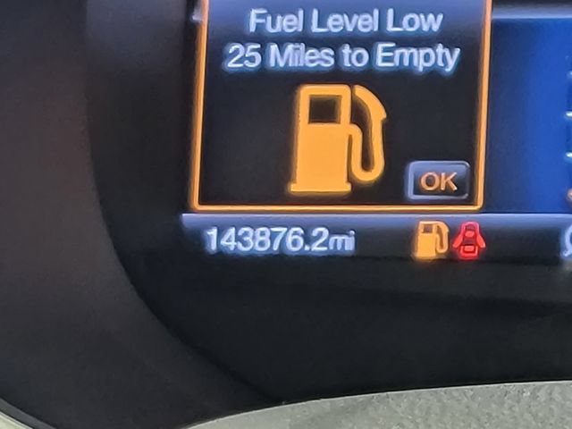 Used 2019 Ford Edge Titanium w/ Cold Weather Package AWD/4WD image 30
