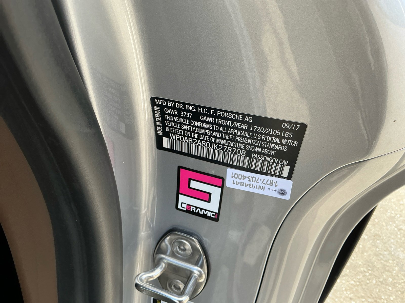 Used 2018 Porsche 718 Cayman S RWD image 22