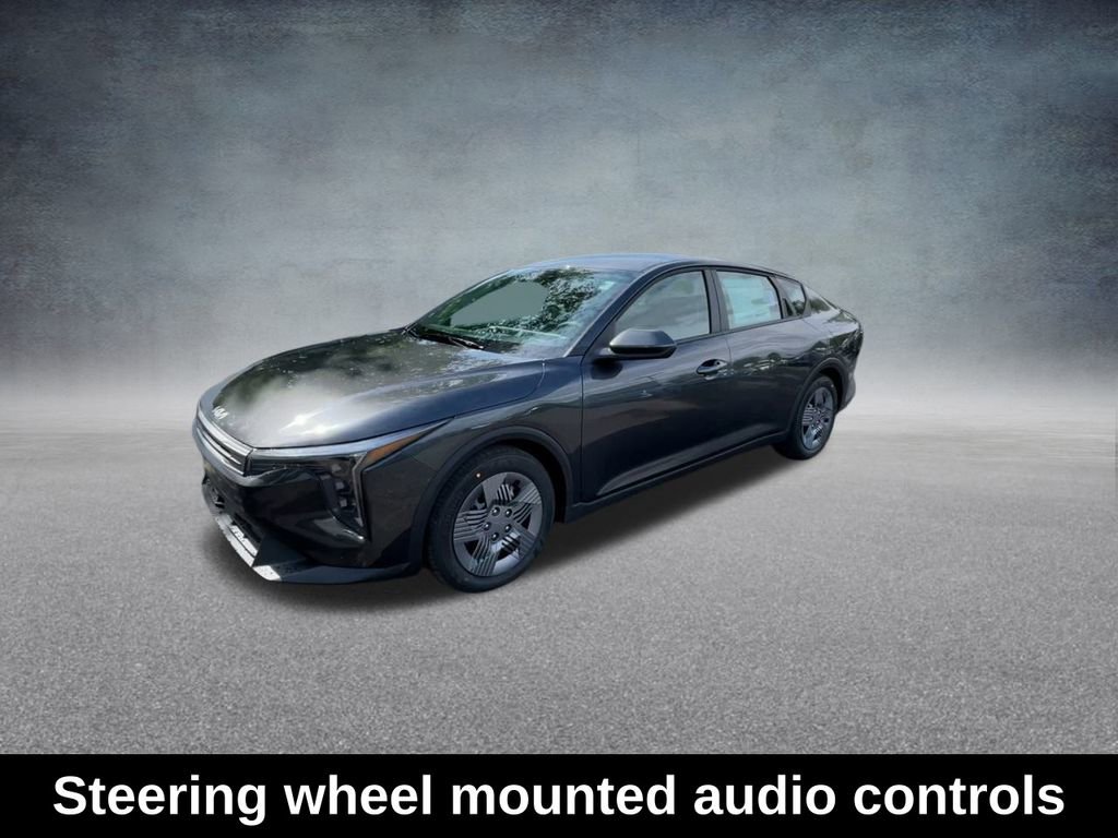 Used 2025 Kia K4 LX image 10