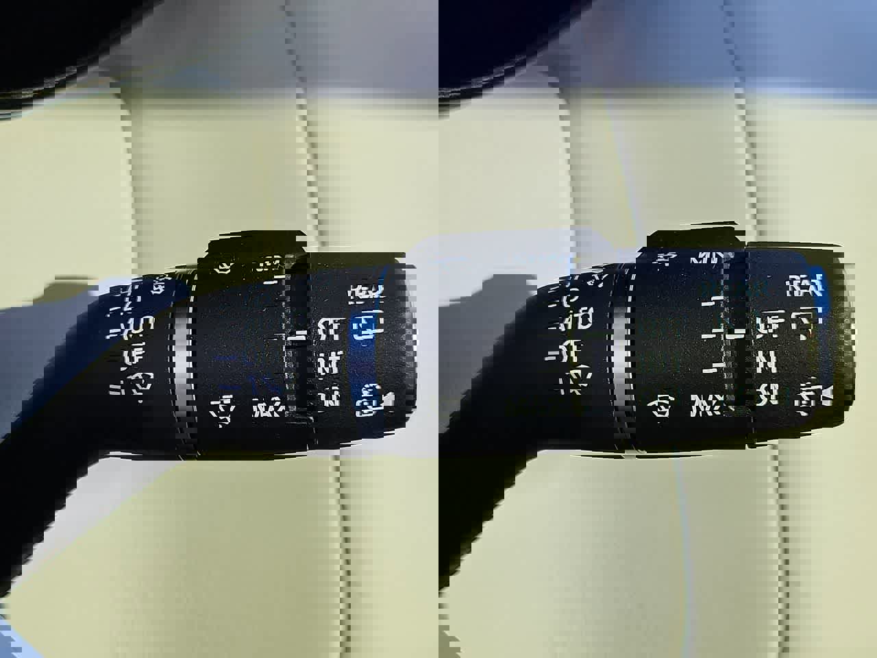 New 2025 Land Rover Range Rover Sport SV Edition Two image 24