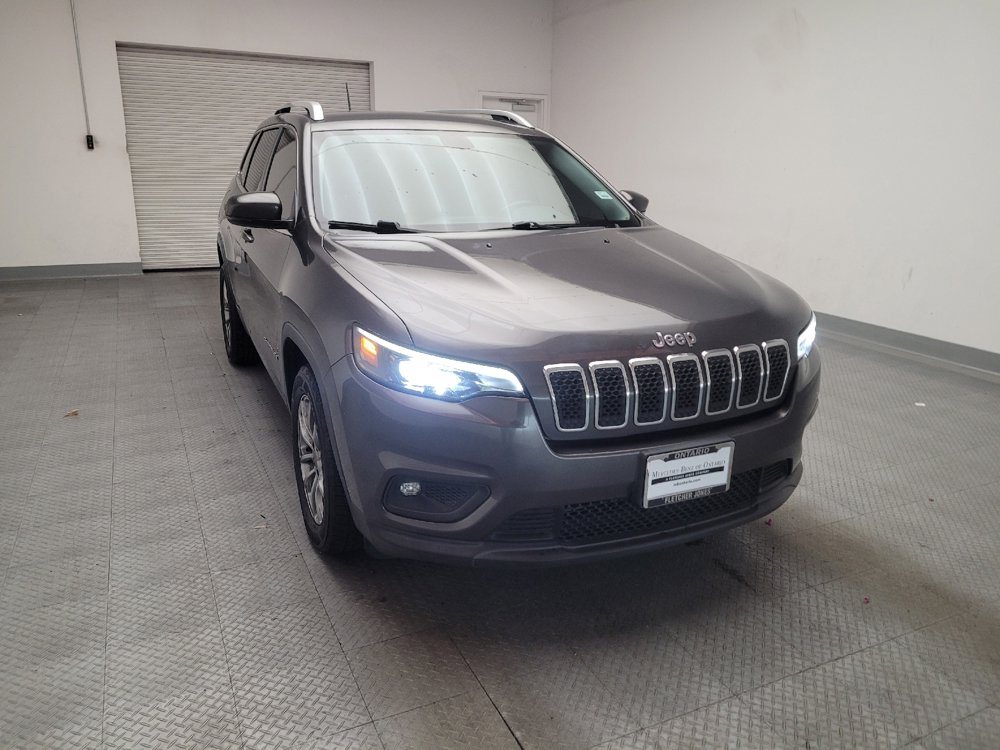 Used 2019 Jeep Cherokee Latitude Plus w/ Comfort/Convenience Group image 14