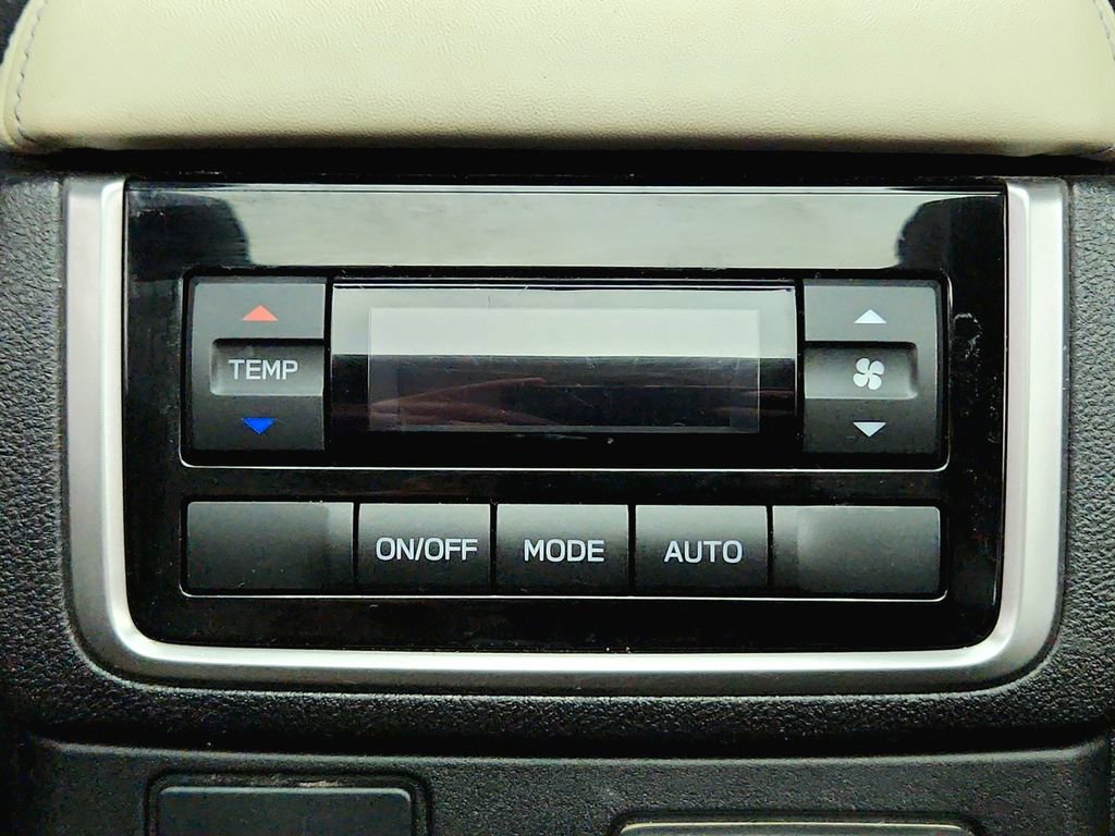 Used 2019 Subaru Ascent Premium AWD/4WD image 30