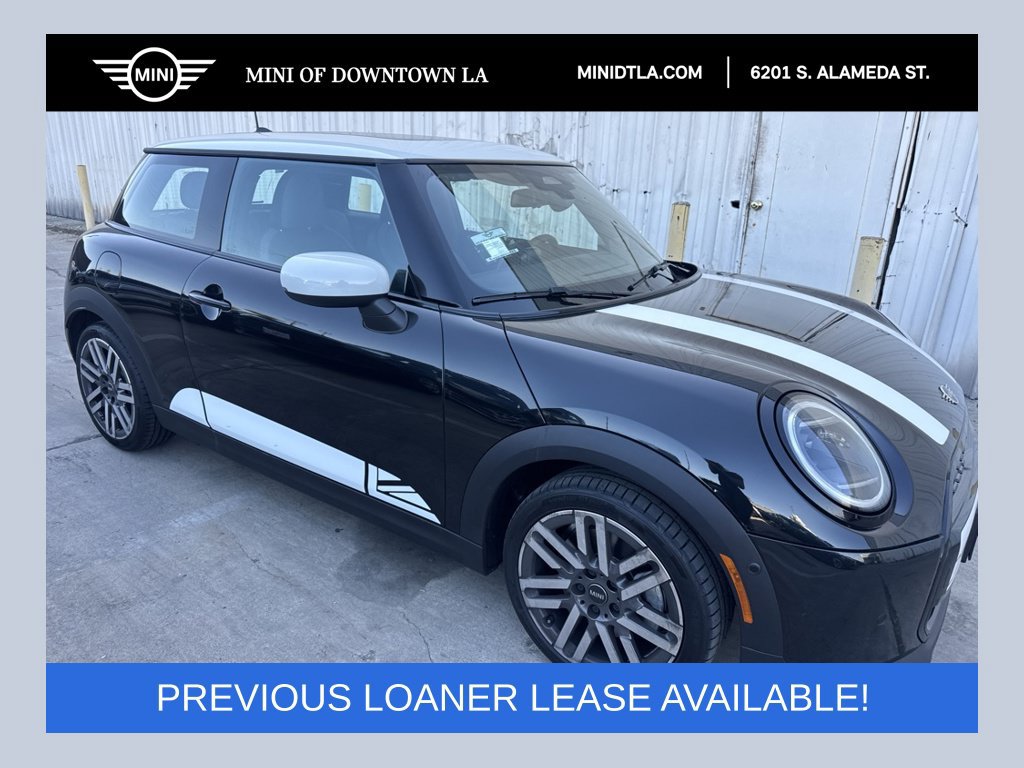 Used 2026 MINI Cooper 2-Door Hardtop FWD image 1