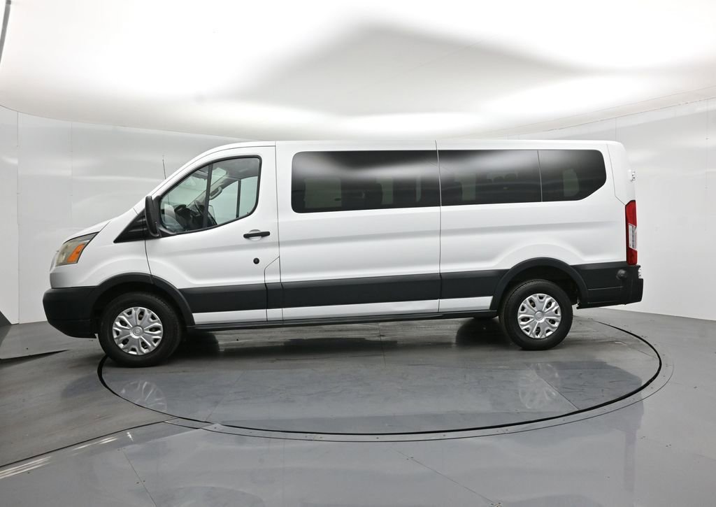 Used 2016 Ford Transit 350 XLT image 24