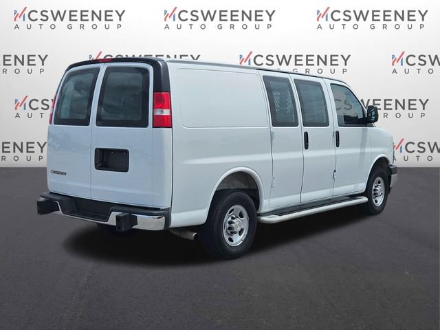 Used 2025 Chevrolet Express 2500 w/ Driver Convenience Package RWD image 5