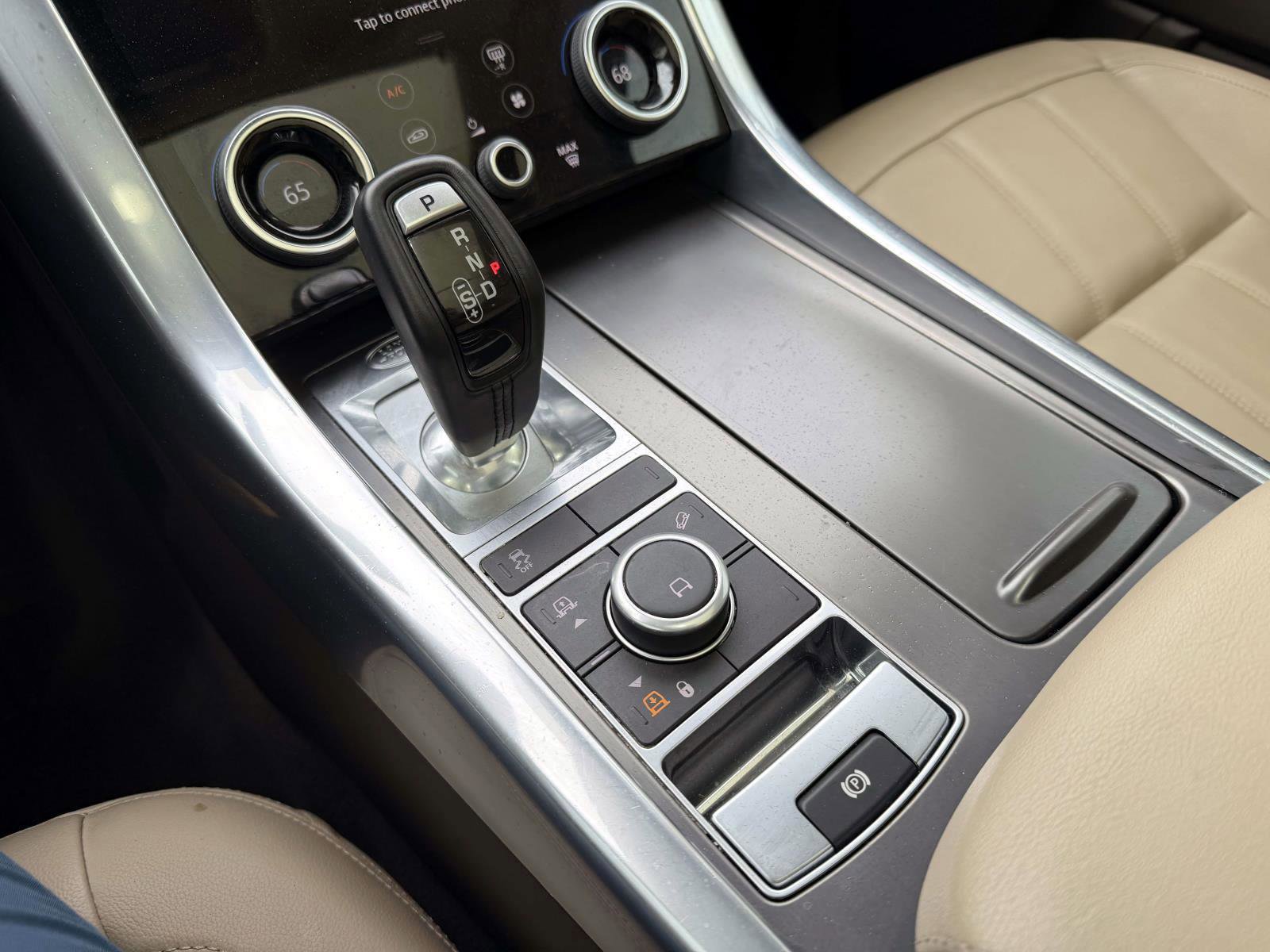 Used 2022 Land Rover Range Rover Sport SE image 15