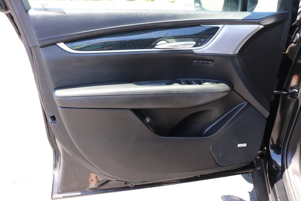 Used 2023 Cadillac XT5 Premium Luxury FWD image 8
