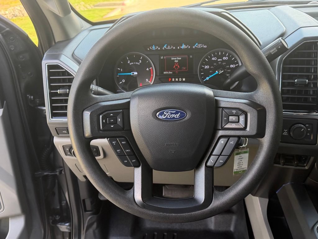 Used 2020 Ford F250 XLT w/ XLT Premium Package AWD/4WD image 30