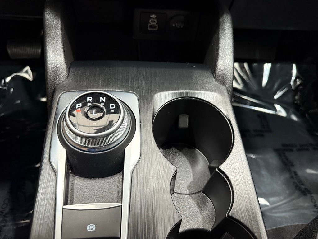 New 2024 Ford Escape SE image 40