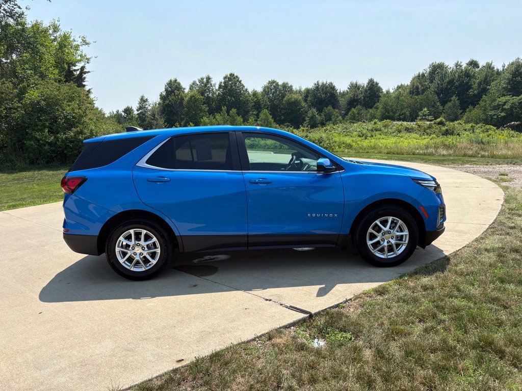 Used 2024 Chevrolet Equinox LT FWD image 10