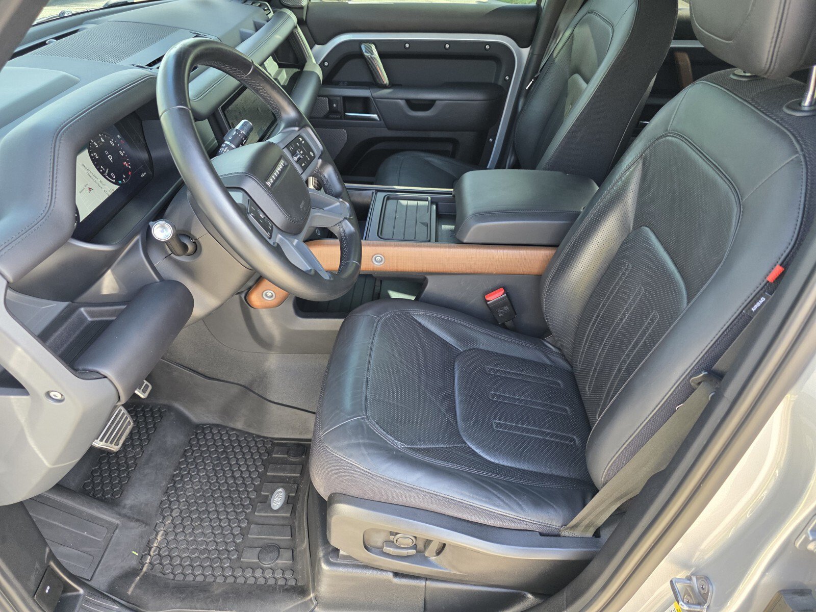 Used 2021 Land Rover Defender 110 X AWD/4WD image 10