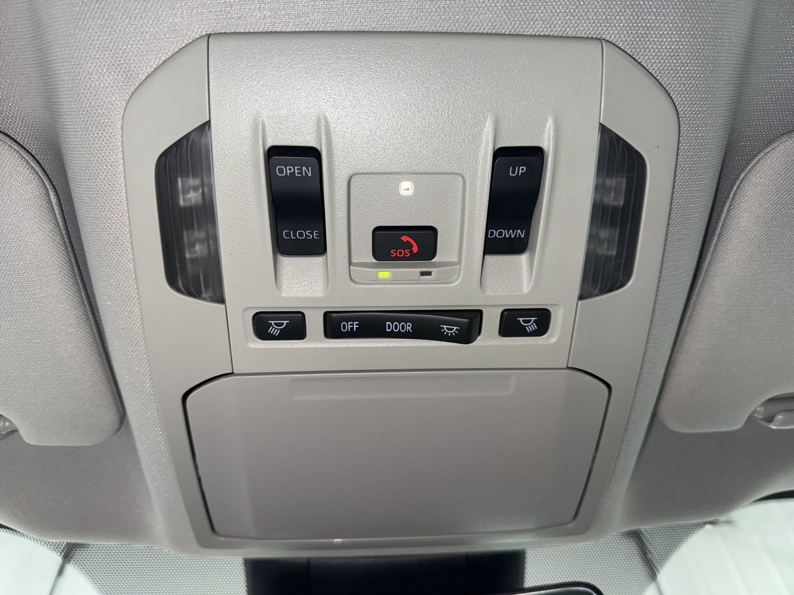 New 2026 Toyota Highlander XLE image 30