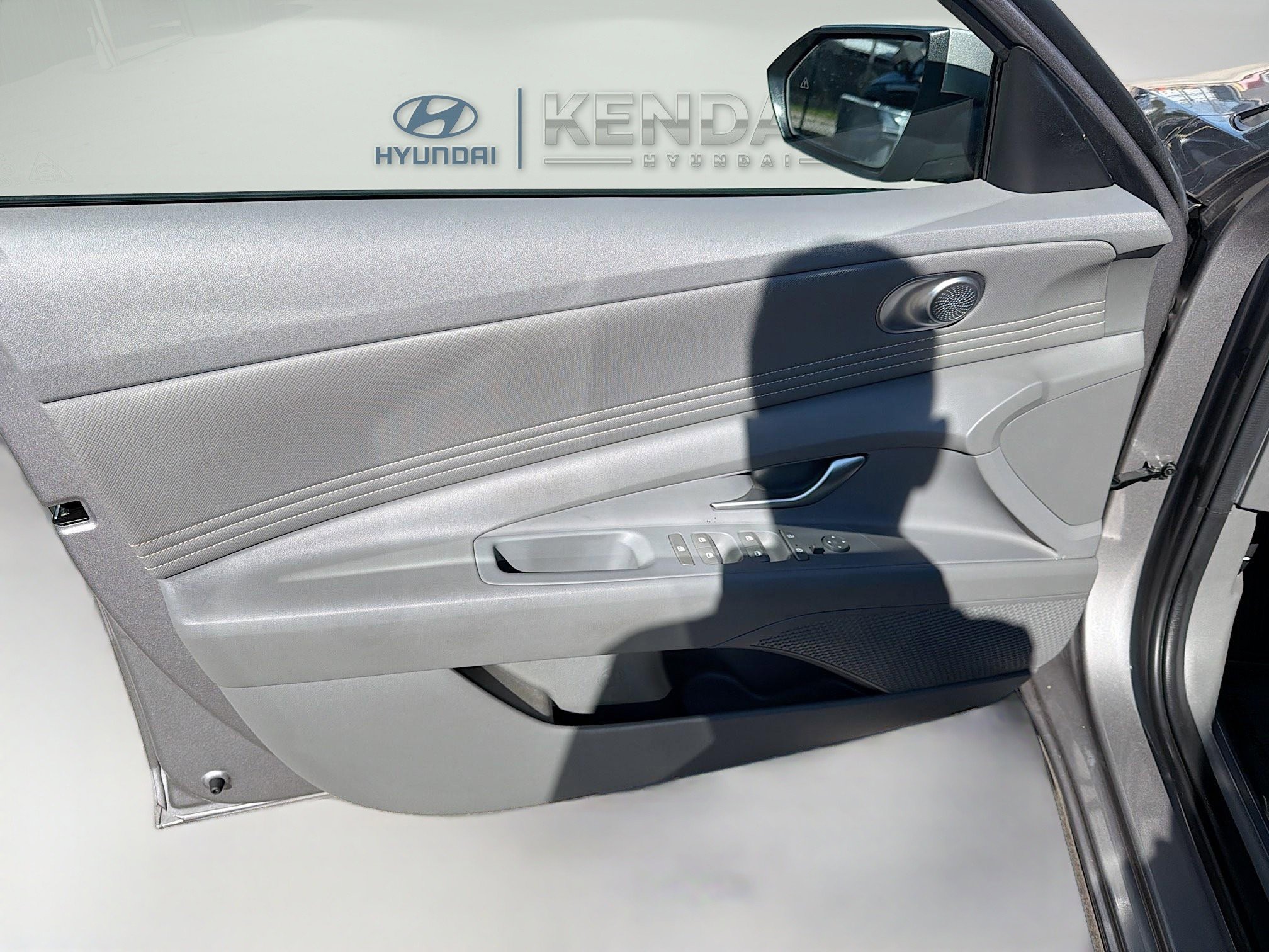 Used 2023 Hyundai Elantra SEL w/ Convenience Package image 17