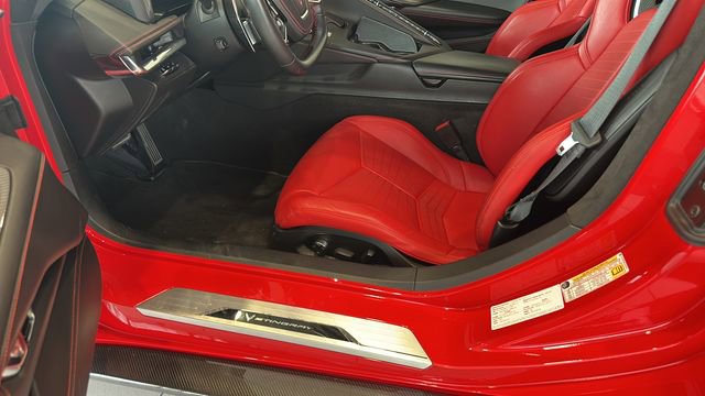 Used 2020 Chevrolet Corvette Stingray Premium Cpe w/ 3LT Preferred Equipment Group RWD image 15