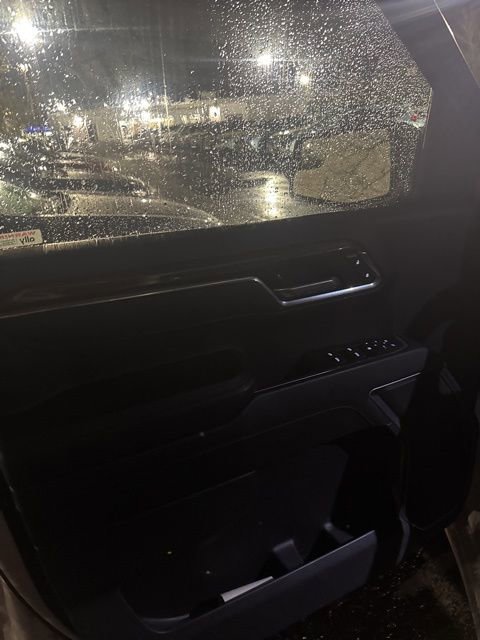 Used 2022 GMC Sierra 1500 SLE image 9