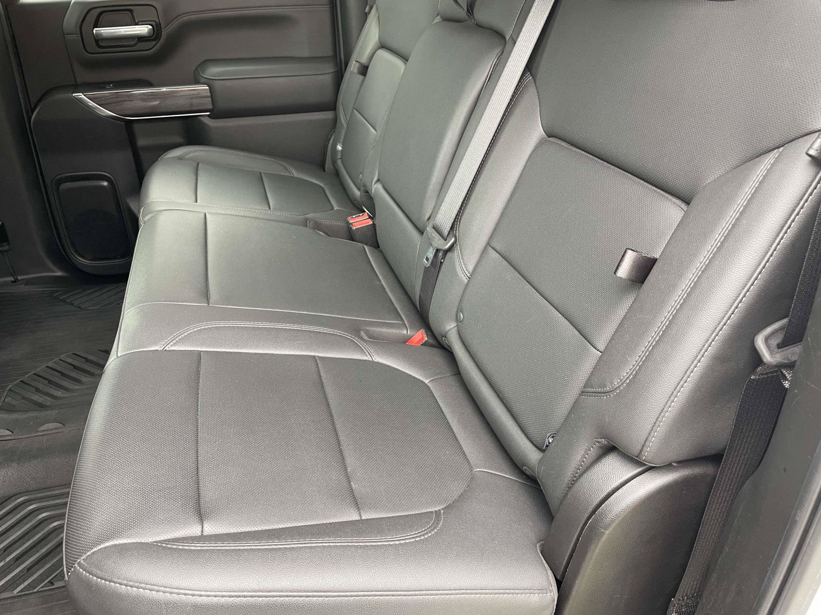 Certified 2022 Chevrolet Silverado 1500 LTZ w/ LTZ Premium Package AWD/4WD image 18