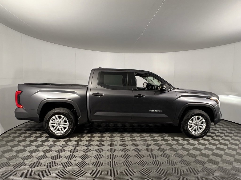 Used 2022 Toyota Tundra SR5 image 5