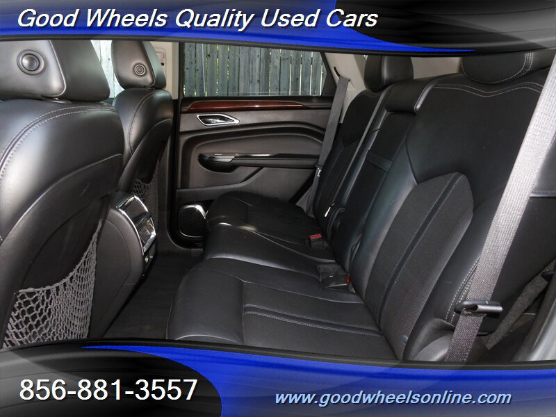 Used 2015 Cadillac SRX Luxury w/ Driver Awareness Package FWD image 14