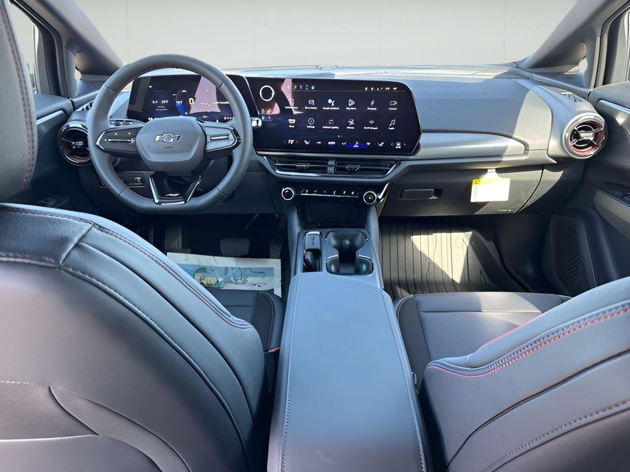 New 2025 Chevrolet Equinox EV RS image 13