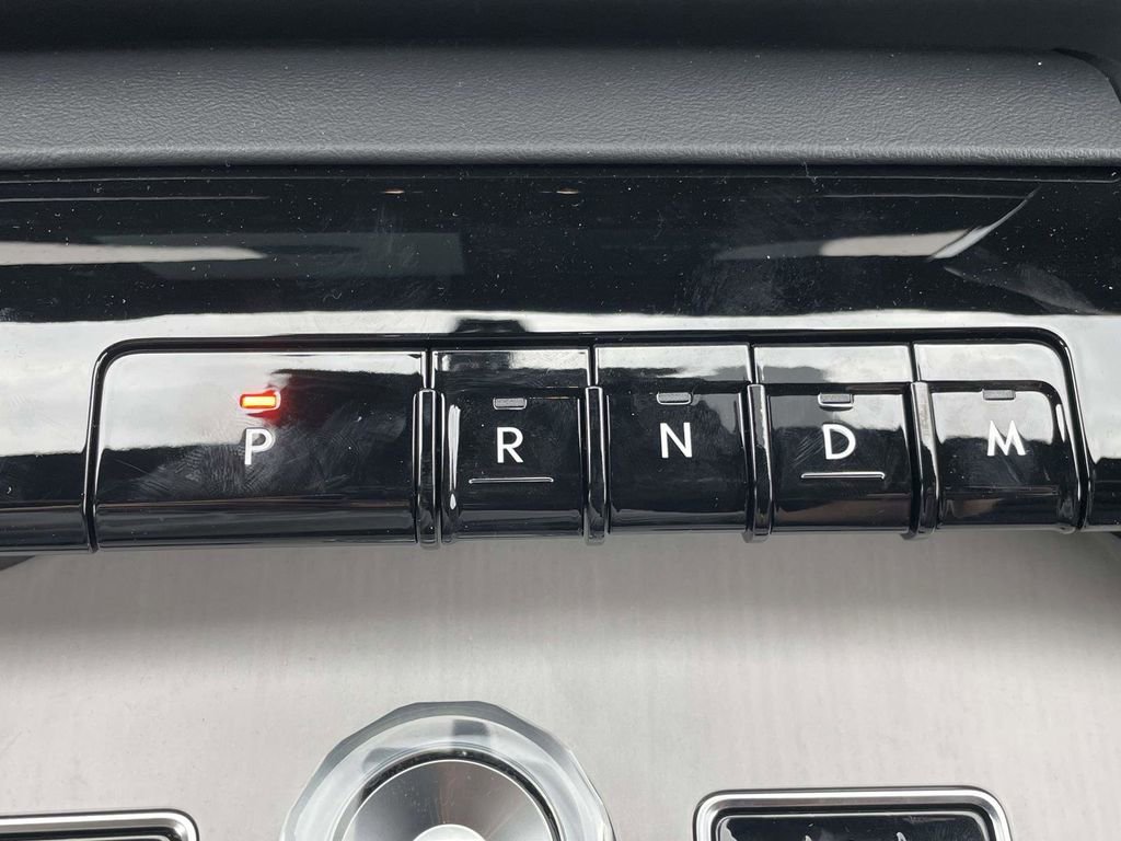 New 2026 Lincoln Navigator L Reserve w/ Jet Appearance Package image 17