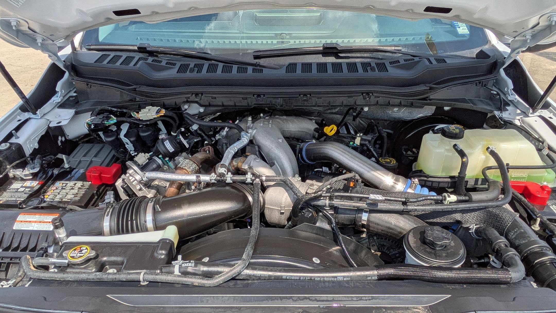 Used 2024 Ford F250 Lariat image 32