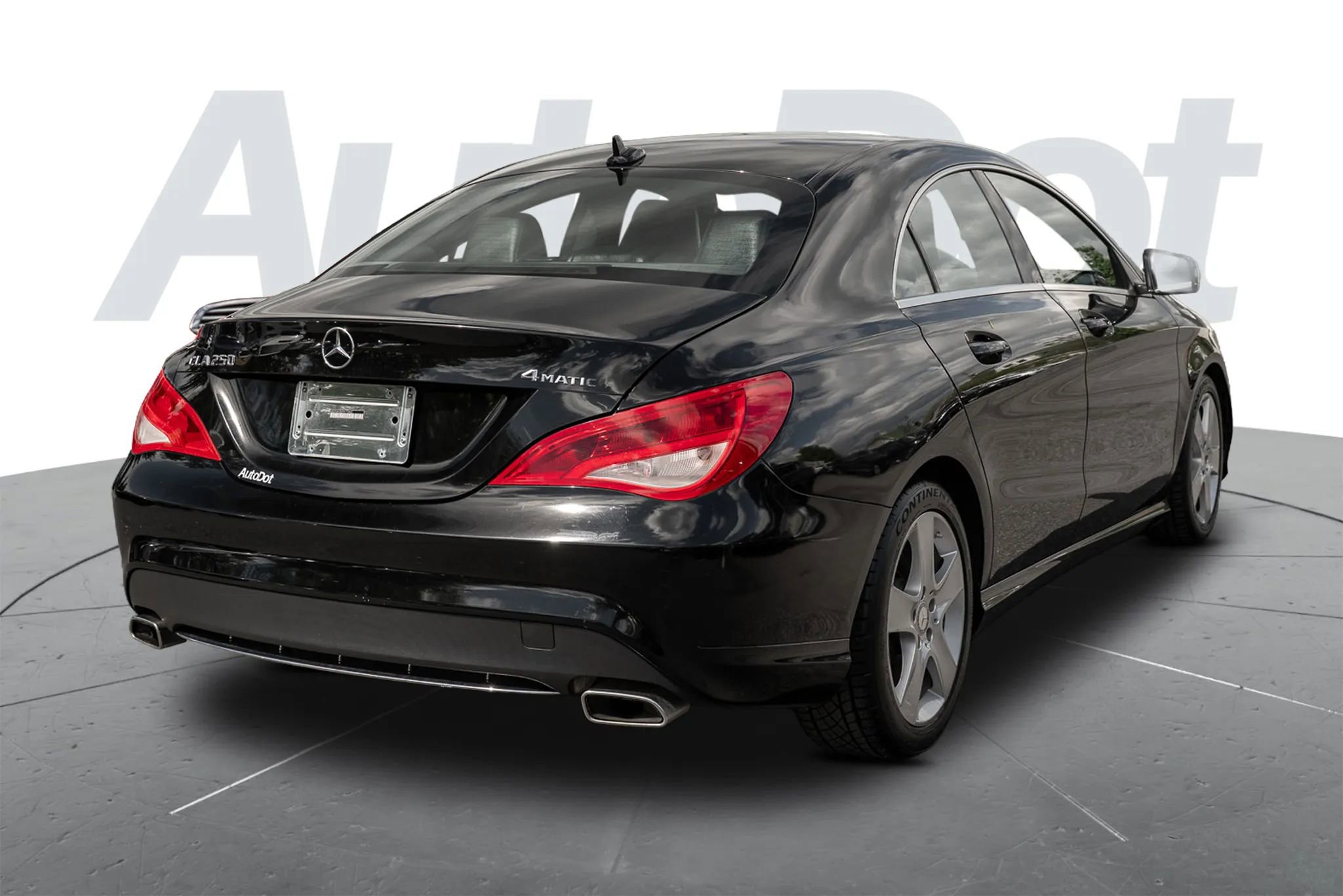 Used 2015 Mercedes-Benz CLA 250 4MATIC image 3