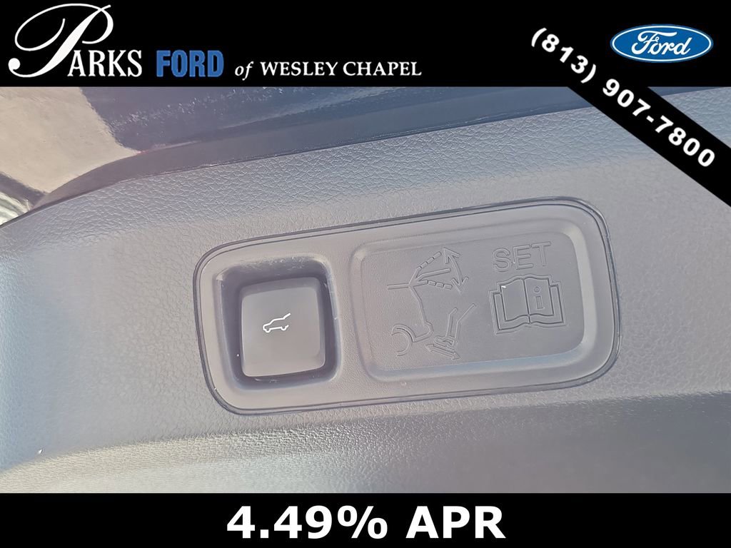 Certified 2023 Ford Expedition Limited RWD image 9