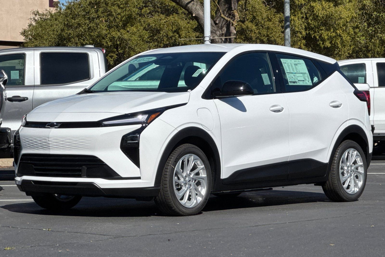 New 2027 Chevrolet Bolt LT w/ Comfort Package image 7