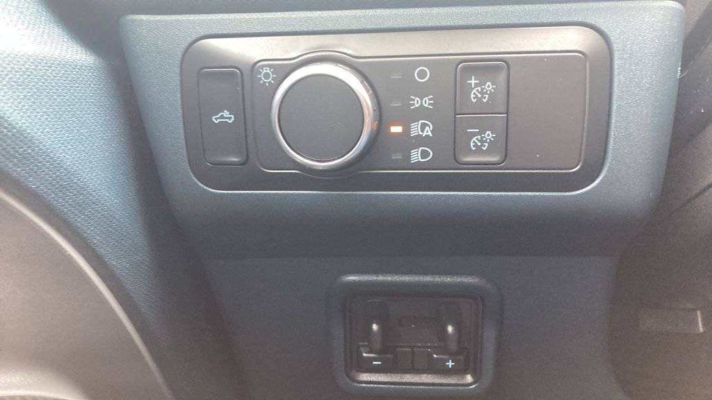 Used 2022 Ford Maverick XL w/ Equipment Group 100A Standard image 13