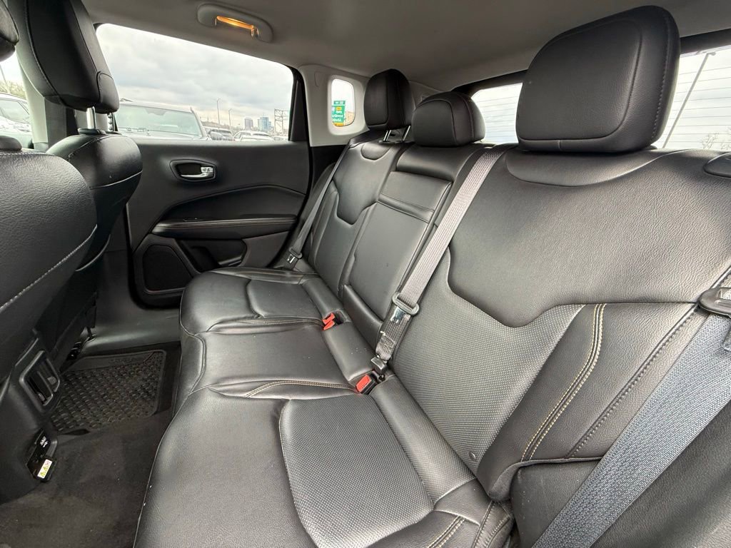 Used 2018 Jeep Compass Limited image 6