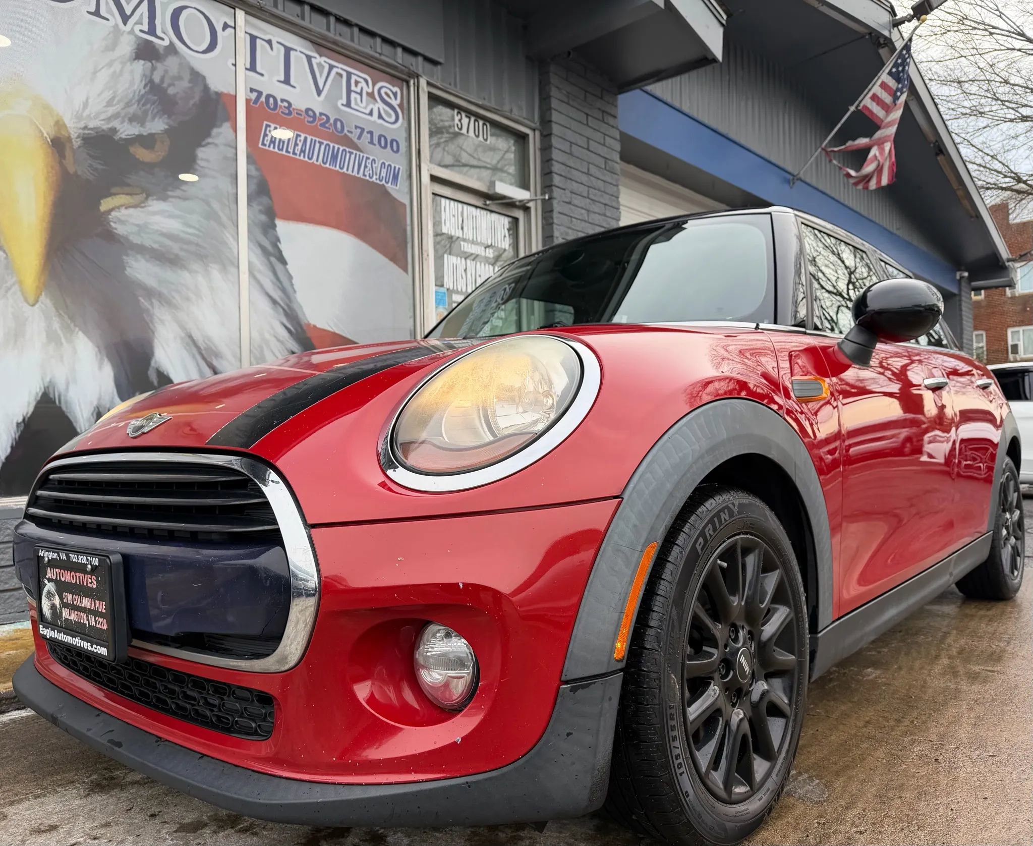 Used 2017 MINI Cooper 4-Door Hardtop FWD image 7