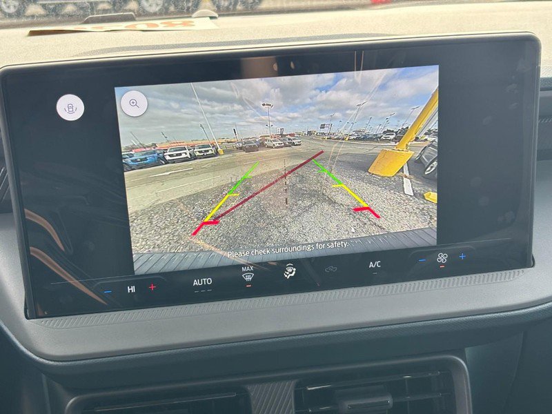 New 2026 Ford Maverick XL image 24