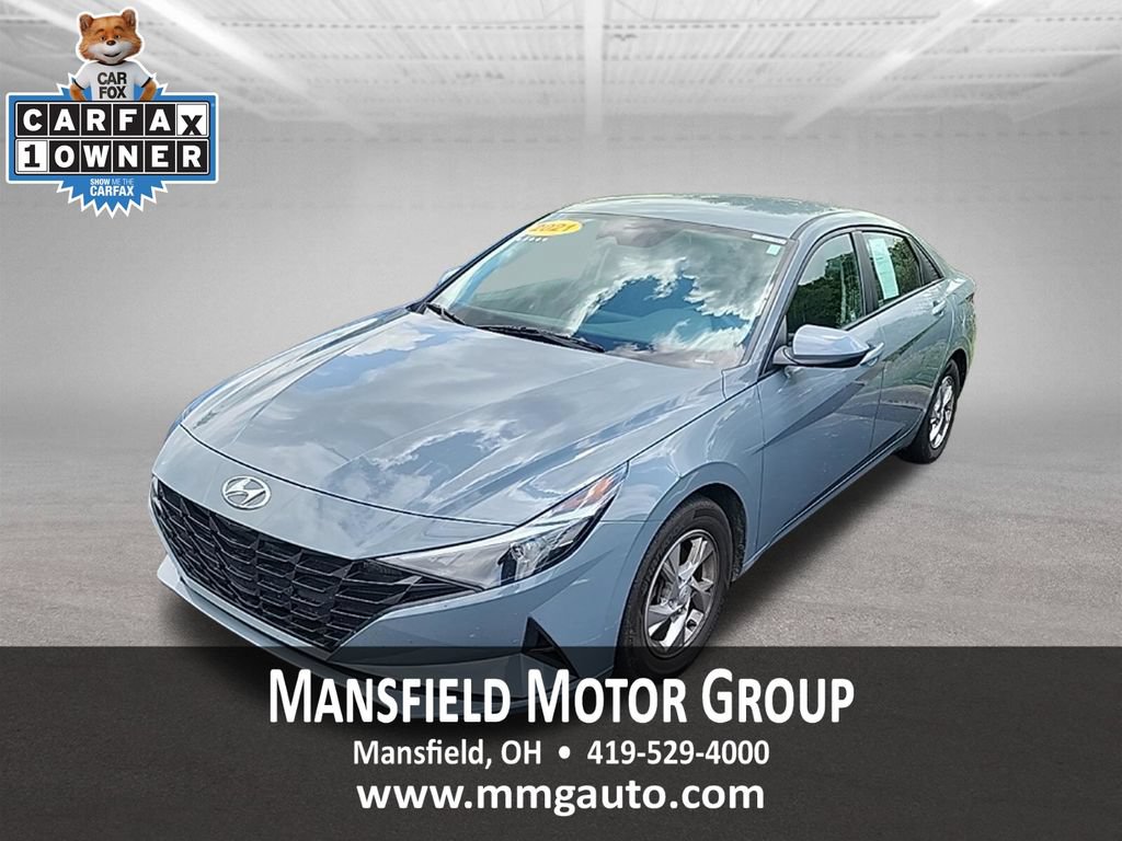 Used 2021 Hyundai Elantra SE FWD image 1