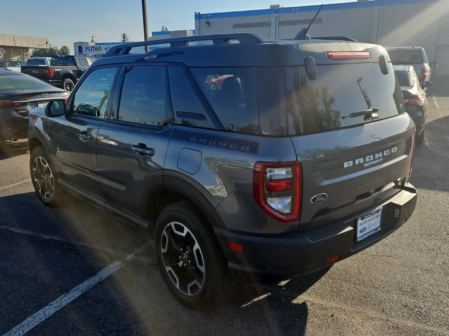 Used 2024 Ford Bronco Sport Outer Banks w/ Topo Graphic Package image 5