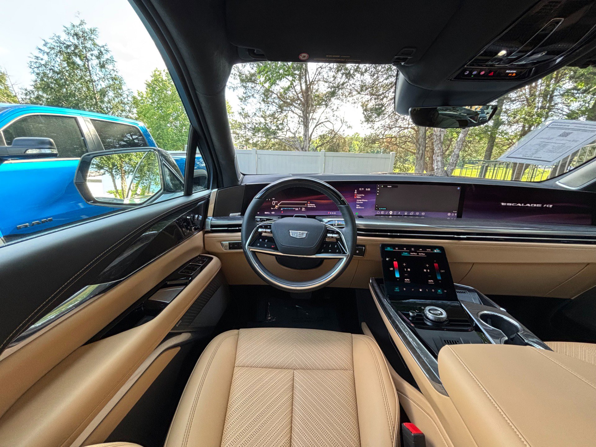 Used 2026 Cadillac Escalade IQ Luxury 2 AWD/4WD image 49