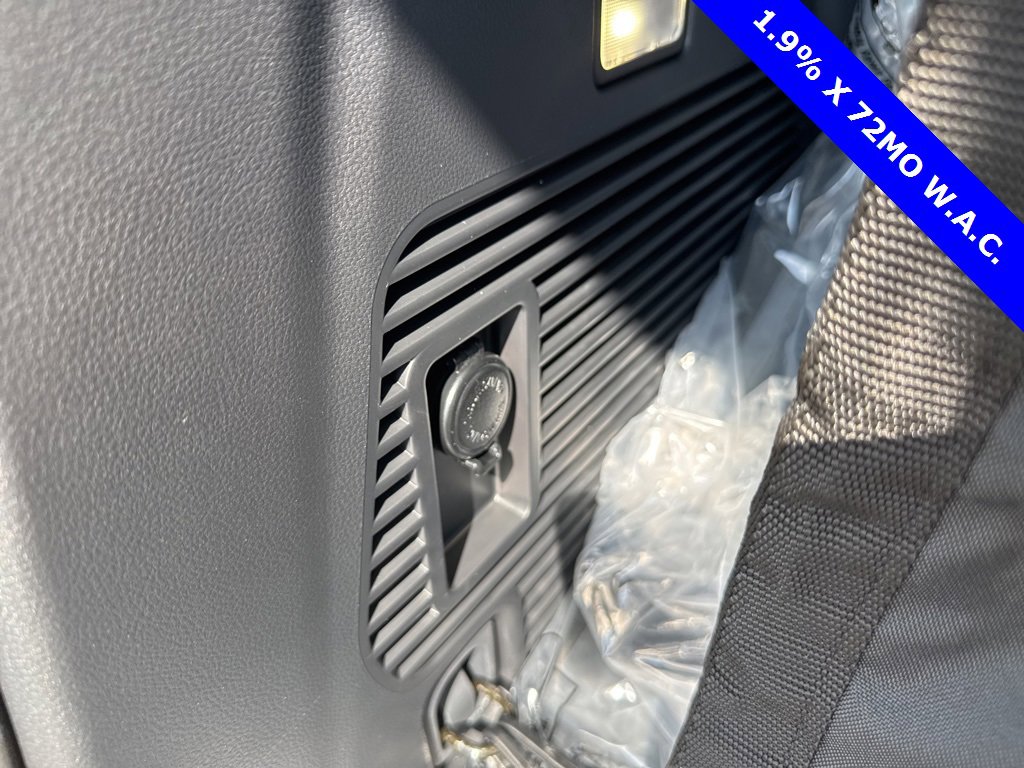 New 2025 Subaru Ascent Limited image 34