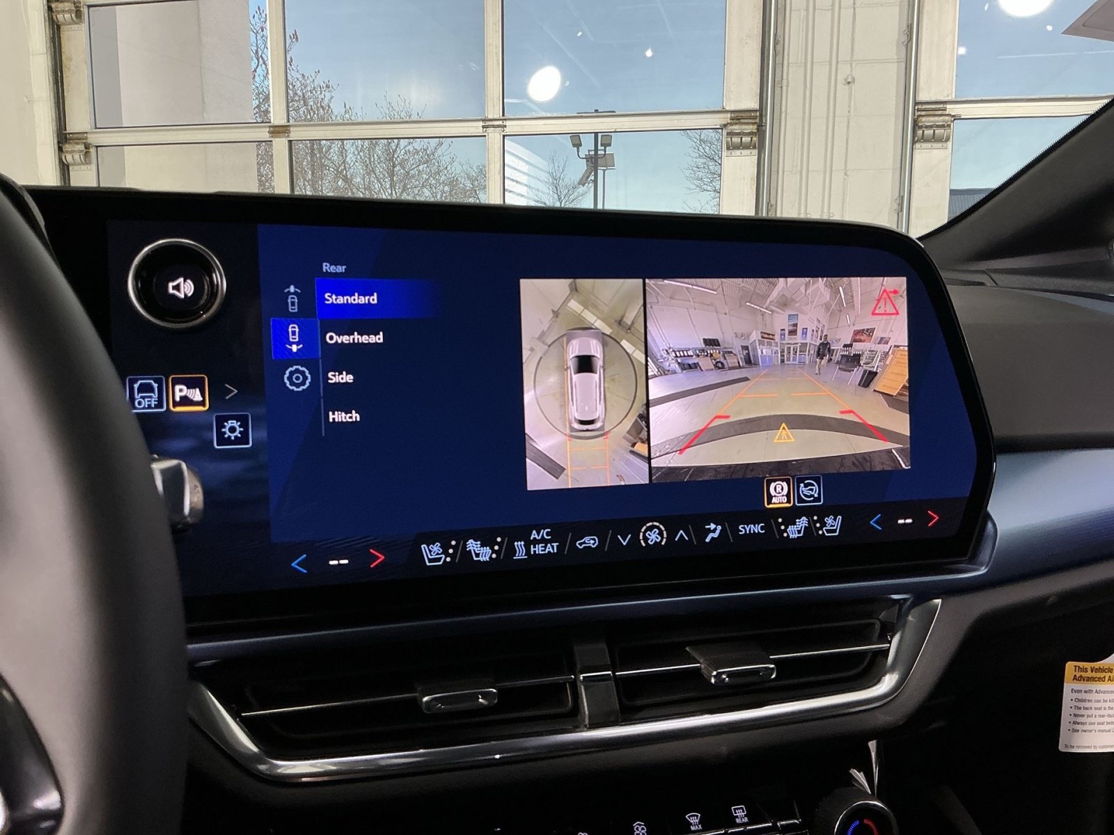 New 2026 Chevrolet Equinox EV LT w/ Convenience Package II FWD image 27