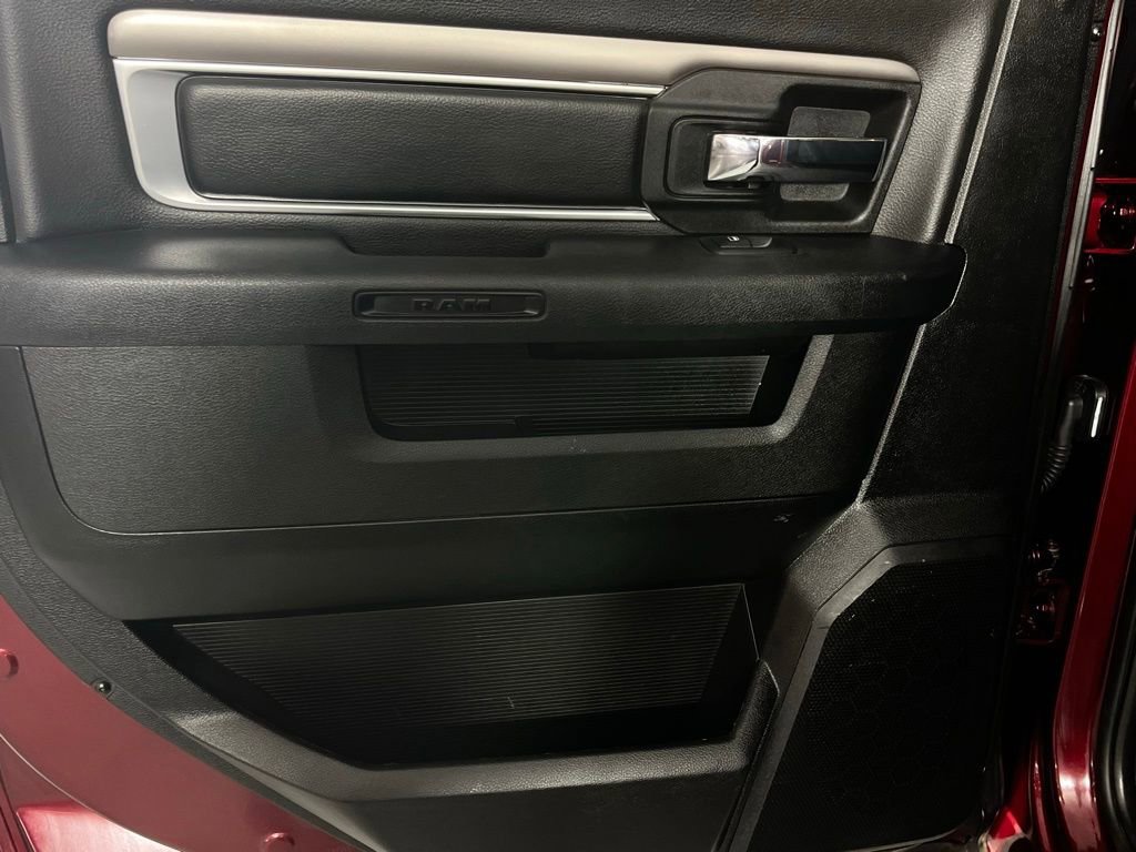 Used 2024 RAM 1500 Classic Warlock image 25