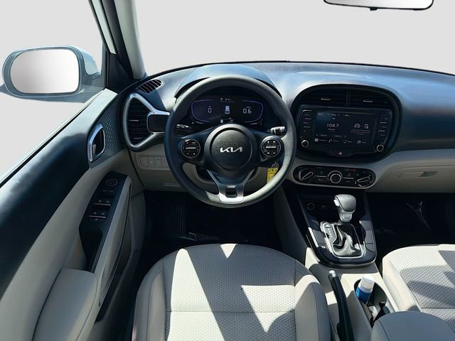 Used 2025 Kia Soul S FWD image 20