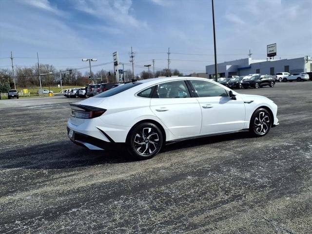 Used 2025 Hyundai Sonata SEL image 16