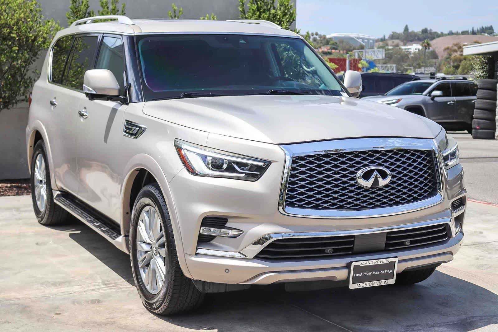 Used 2019 INFINITI QX80 Luxe RWD image 3