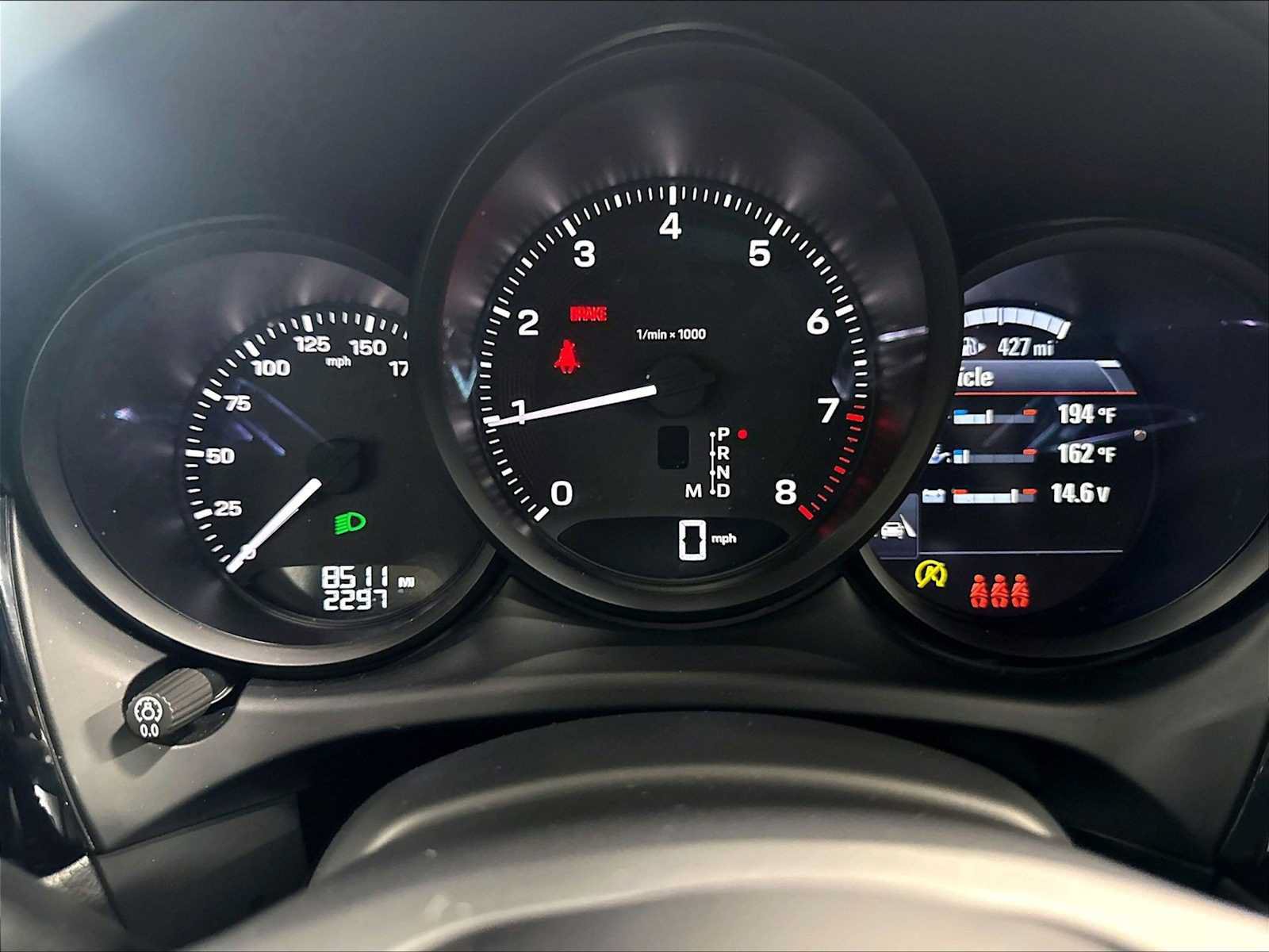 Used 2026 Porsche Macan AWD/4WD image 23