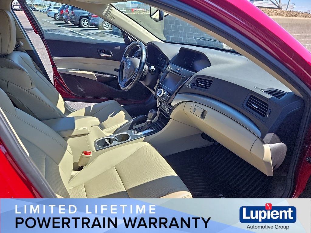 Used 2017 Acura ILX w/ Premium Package image 16
