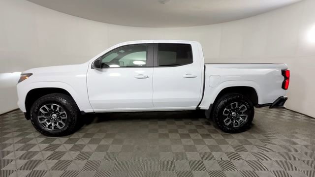 Used 2024 Chevrolet Colorado Z71 w/ Advanced Trailering Package AWD/4WD image 8